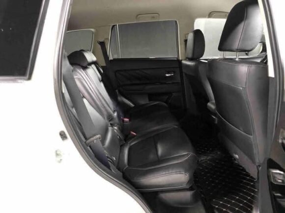 Mitsubishi Outlander – Image 5
