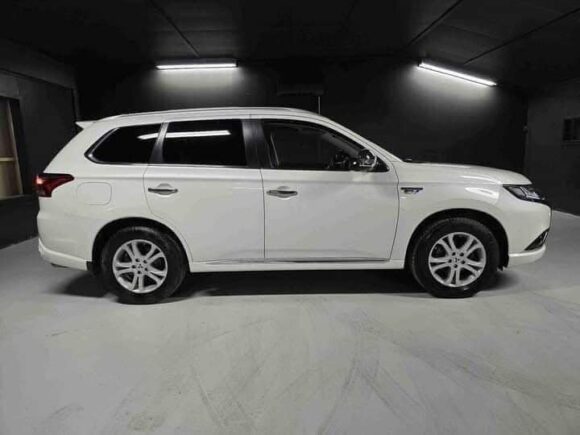 Mitsubishi Outlander – Image 8