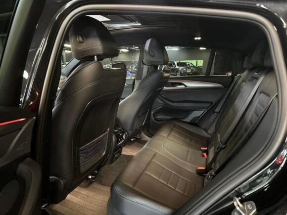 BMW X4 XDrive 20i M sport – Image 11