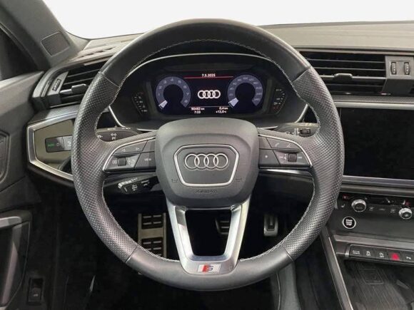 Audi Q3 35 TFSI S line Attraction S-tronic – 2021 – Image 5