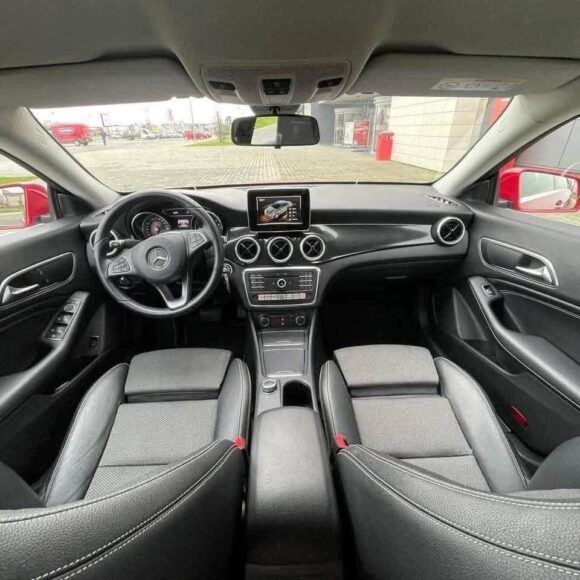 Mercedes CLA 180 D – Image 4