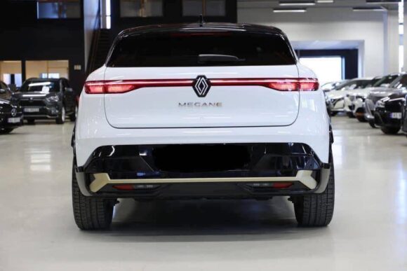 Mégane E-Tech Electric 220 Iconique – 2024 – Image 7