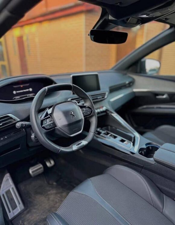 Peugeot 3008 1.2 PureTech GT S&S EAT8 (2024) – Image 8