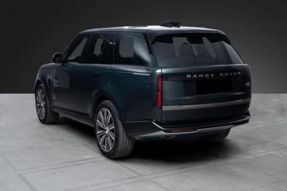 Range Rover P510 – Image 13