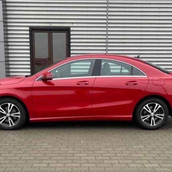 Mercedes CLA 180 D – Image 12