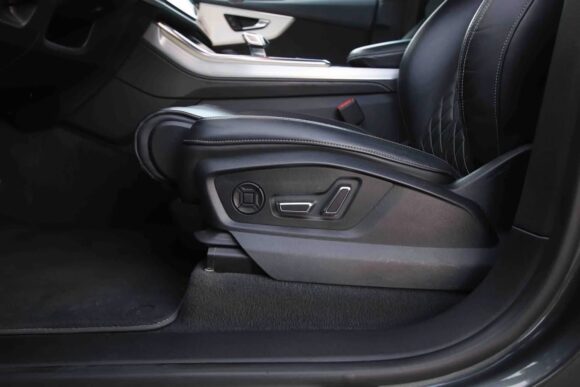 Audi Q8 60 TFSI – 2022 – Image 9