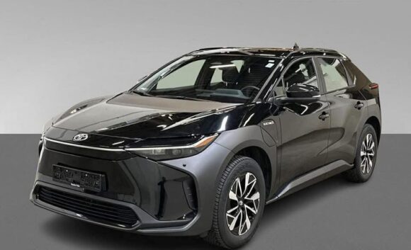 Toyota bZ4X Aktiv – 2023 – Image 4