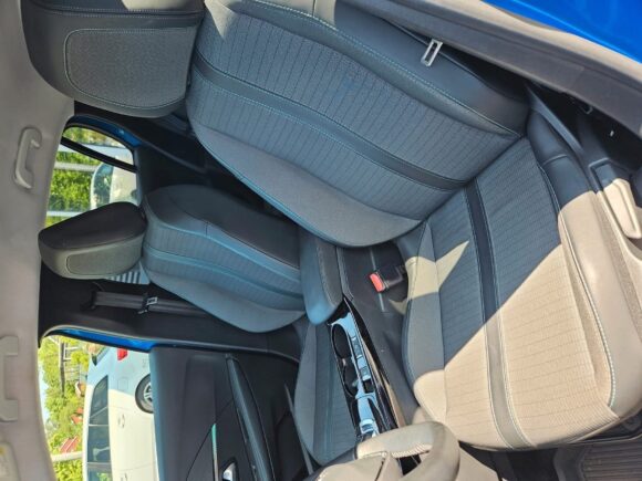 Peugeot 208 Allure 1,2 Puretech – Image 2