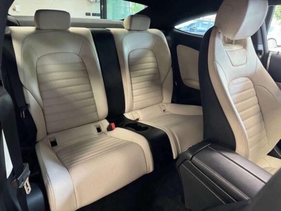 Mercedes-Benz C 300 Coupé AMG – 2016 – Image 4