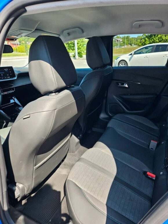 Peugeot 208 Allure 1,2 Puretech – Image 14